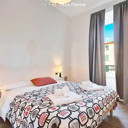 Graffiti House, Terre Marine * Λα Σπέτσια