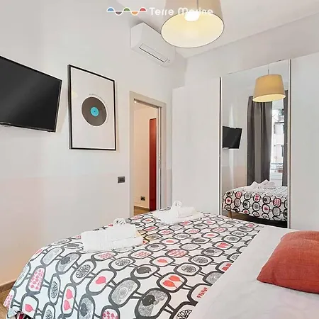 Graffiti House, Terre Marine Διαμέρισμα *